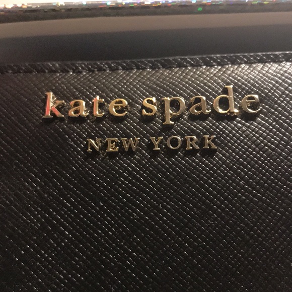 Kate Spade Small L-Zip Bifold Wallet in Black - Picture 2 of 8